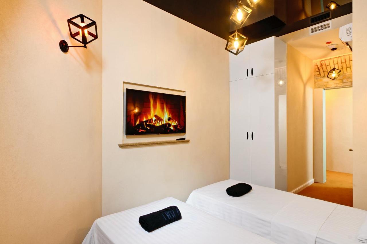 The Key Hotel Kyiv Exterior photo